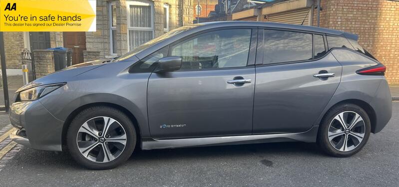 NISSAN LEAF  40kWh N-Connecta  2018