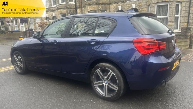 BMW 1 SERIES 1.5 118i Sport 5-Door 2016