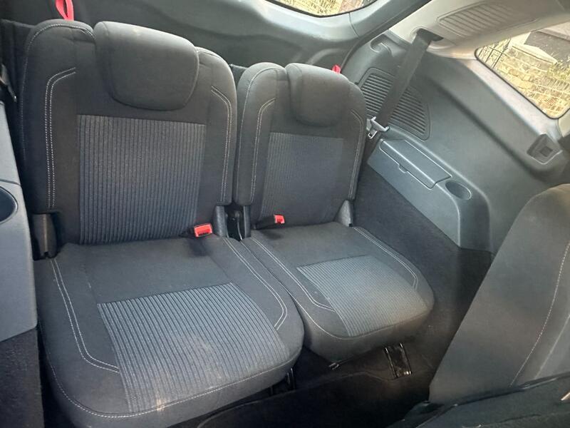 FORD GRAND C-MAX 1.0 T EcoBoost Titanium 2013