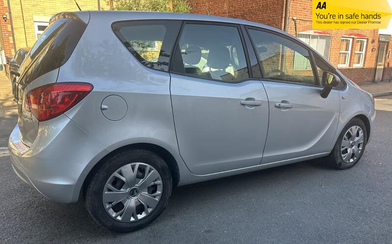 VAUXHALL MERIVA 1.4 i Turbo Exclusiv 2015