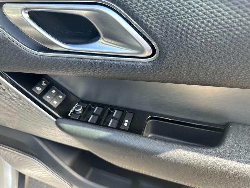 LAND ROVER RANGE ROVER VELAR 2.0 D240 R-Dynamic SE 2019