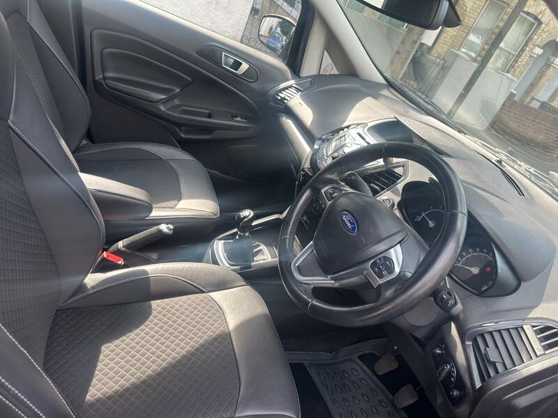 FORD ECOSPORT 1.0 T EcoBoost Titanium 2015